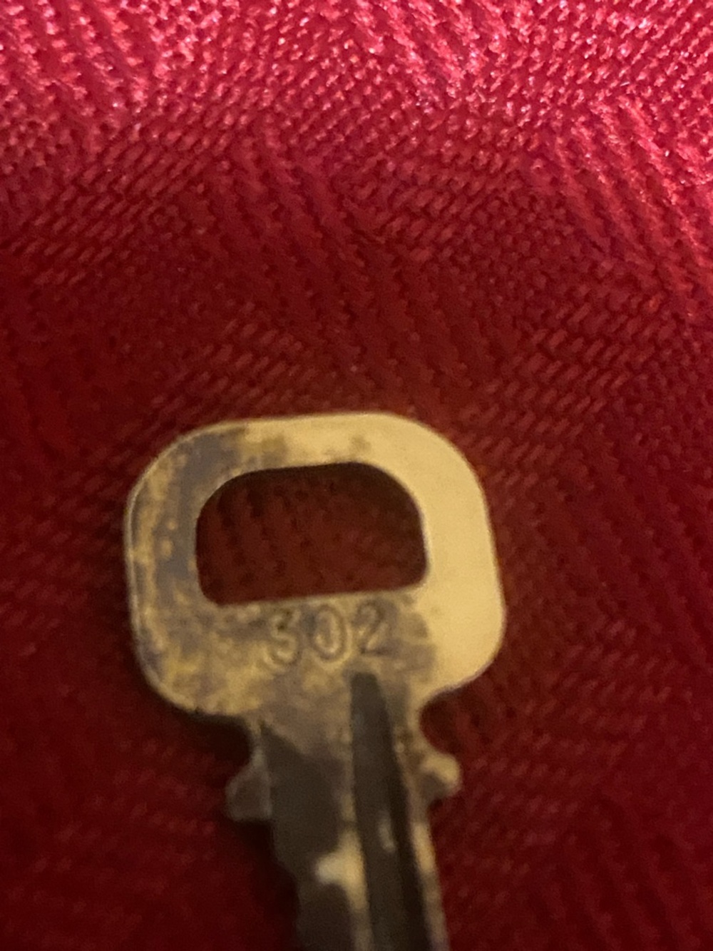 Louis Vuitton #302 Padlock and Key - Picture 6 of 7